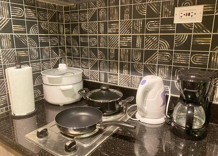 Apartment 1br Fame Residences Mandaluyong- Be My Guest Staycation- Near Sm Megamall, Greenfield District, & Ortigas Manila